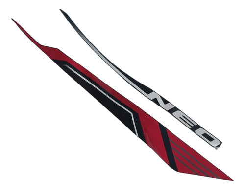 Adesivo da Rabeta Lateral Esquerda Yamaha Neo 125 2025 Vermelho