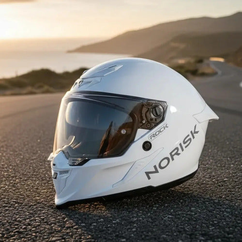 Capacete Norisk Rock Solid com Óculos Solar Interno e 2 Viseiras Branco Brilhante