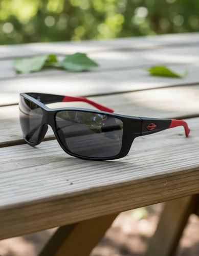 Óculos De Sol Mormaii Joaca 3 Armação Preto-fosco/vermelho Y Lente Cinza
