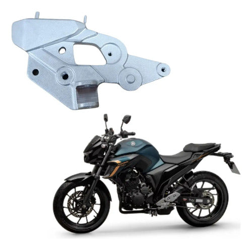 Suporte da Pedaleira Dianteira Esquerda Yamaha Fazer Fz25 250 2018 a 2024